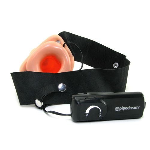 Ζωνάτο Στραπόν για άντρες με 20εκ λευκό πέος με οπή και δονηση - Image 5